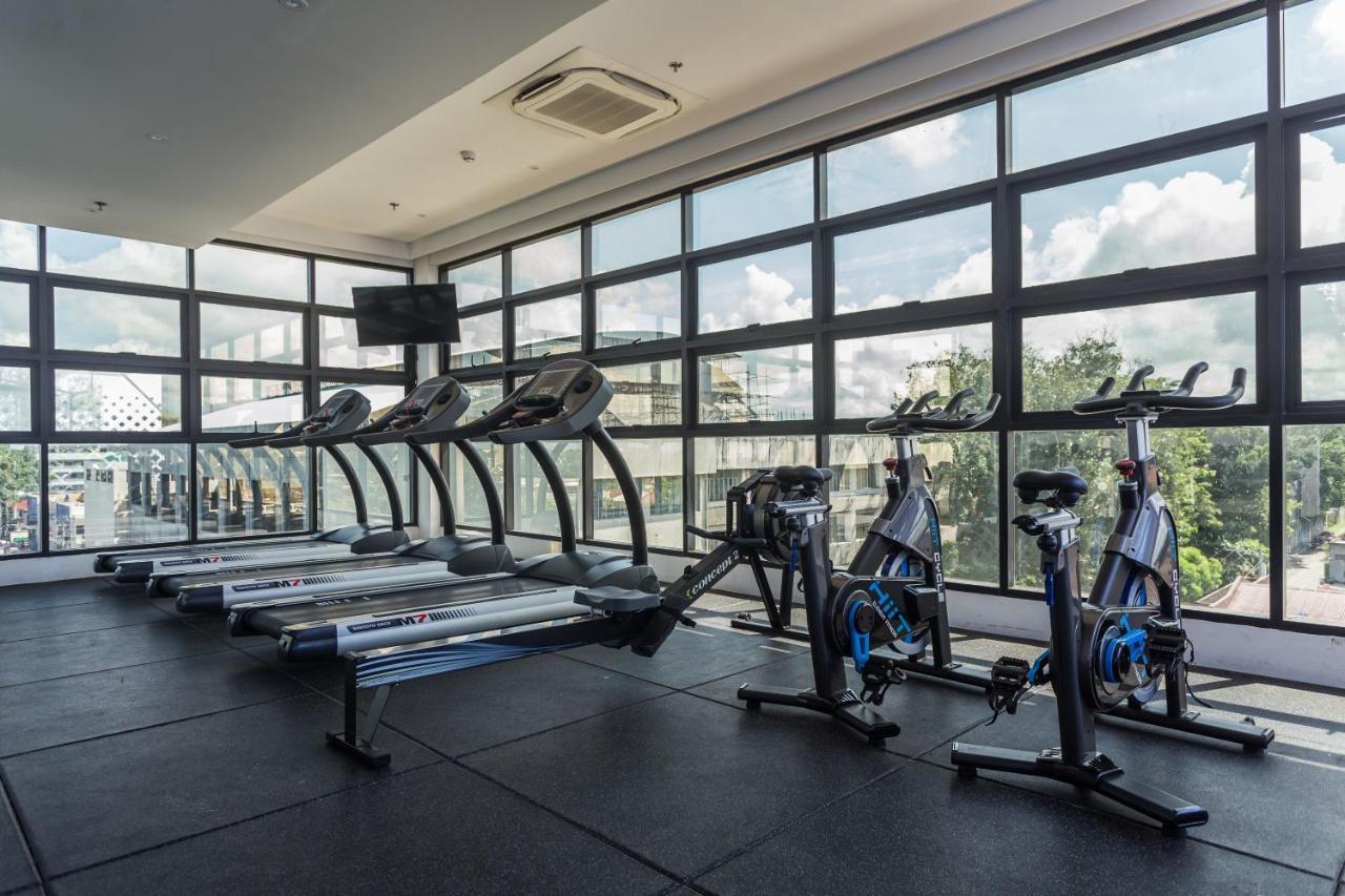 Stonehill Suites Bacolod Exteriér fotografie