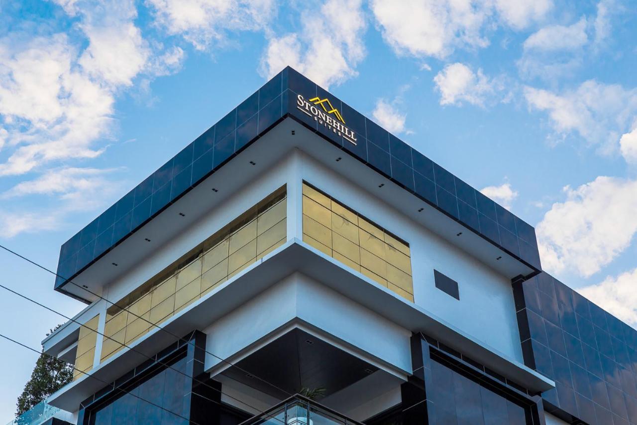 Stonehill Suites Bacolod Exteriér fotografie