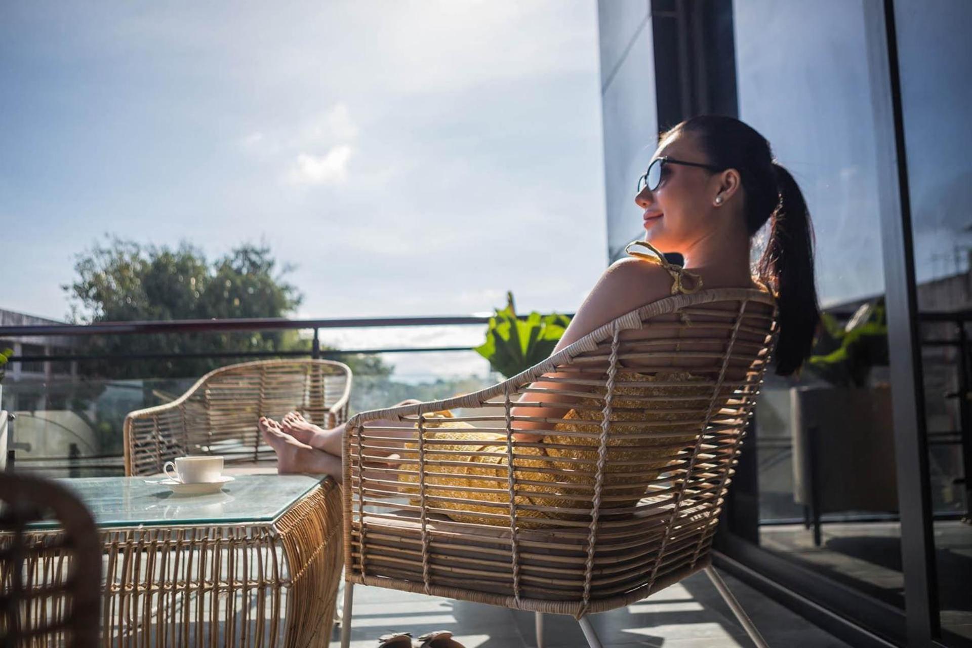 Stonehill Suites Bacolod Exteriér fotografie