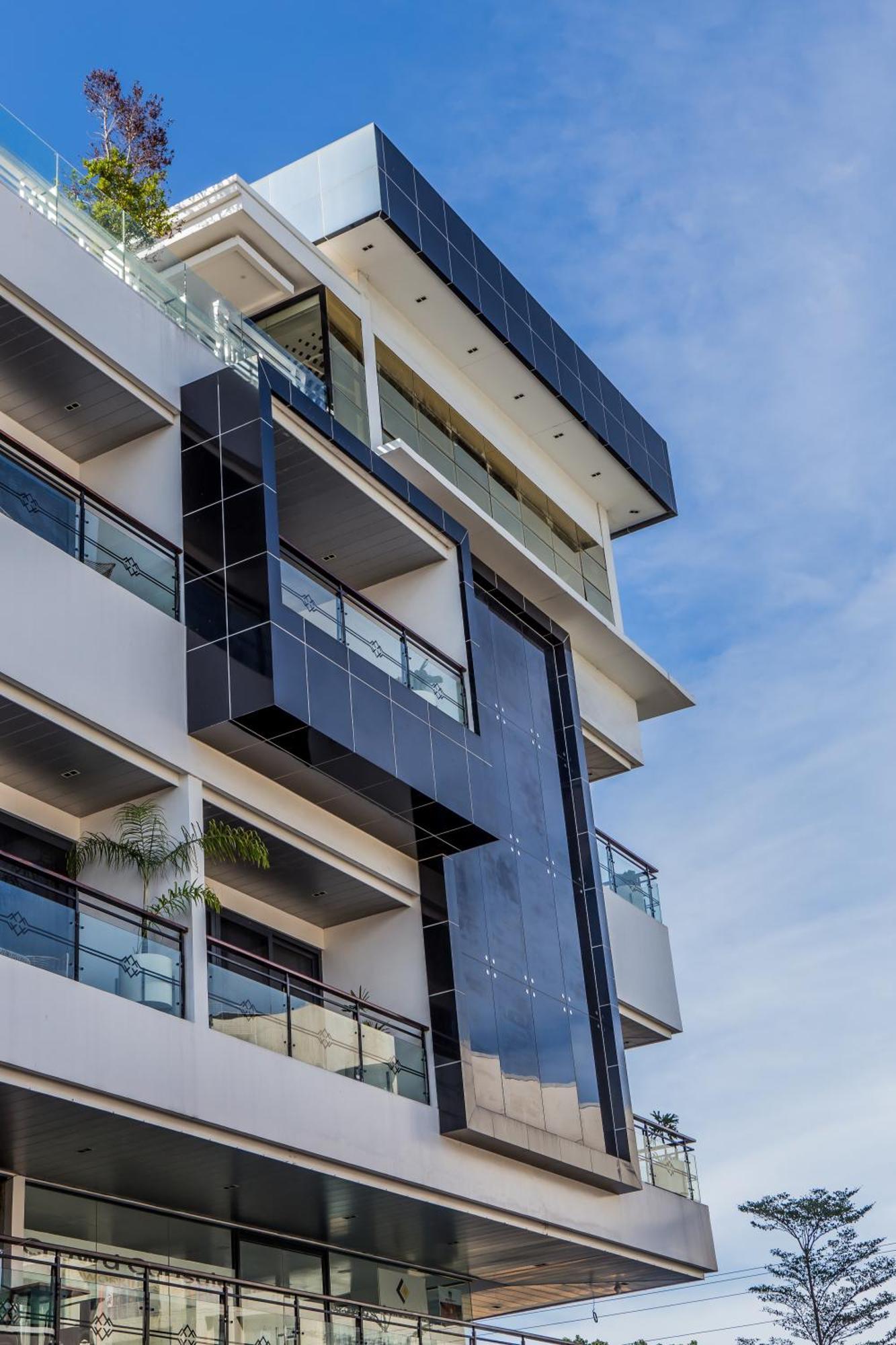 Stonehill Suites Bacolod Exteriér fotografie