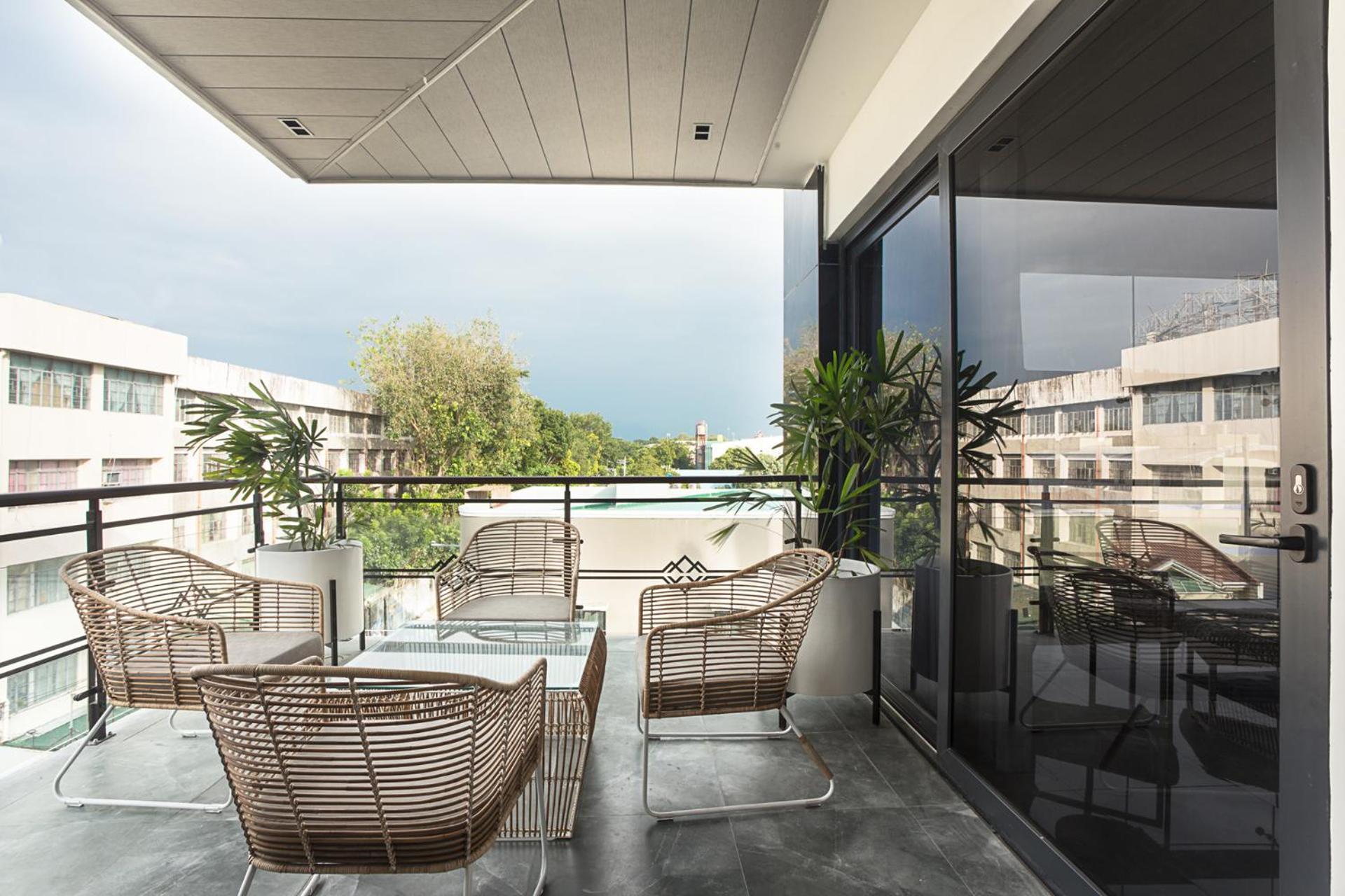 Stonehill Suites Bacolod Exteriér fotografie